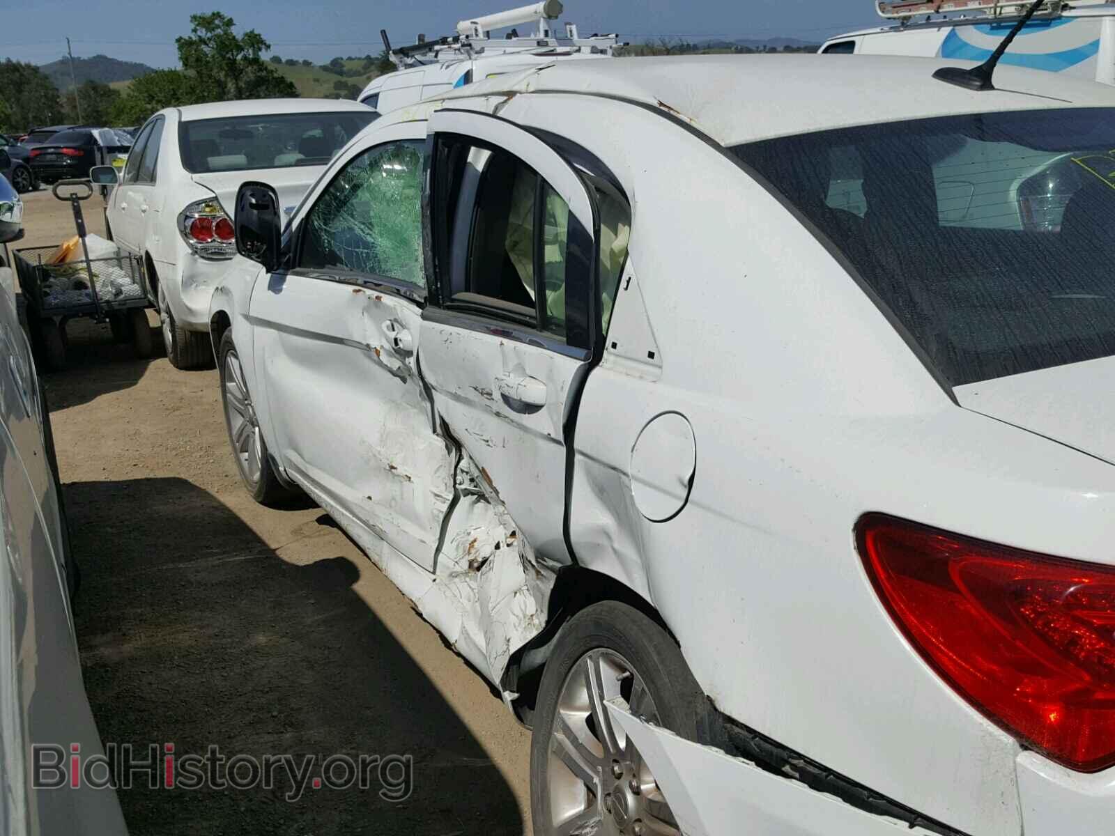 2013 CHRYSLER 200 - VIN: 1C3CCBAB4DN669238 - Photo 10