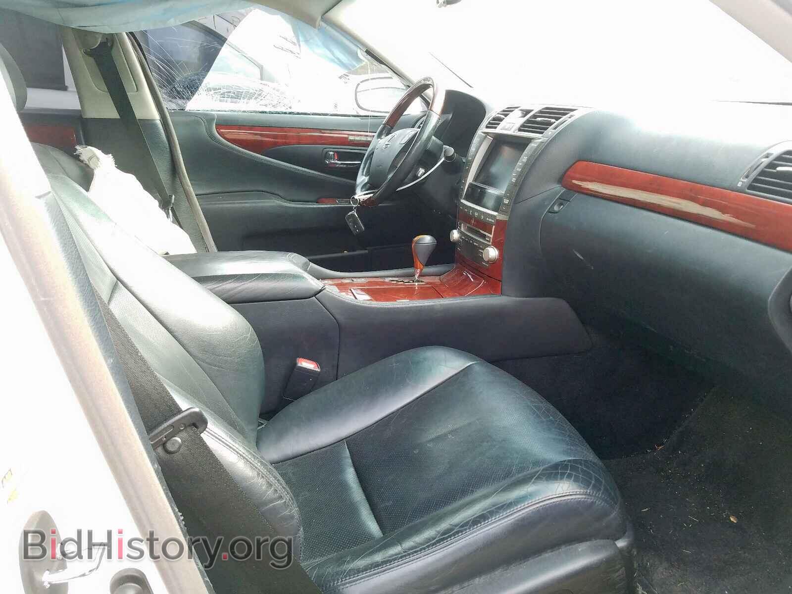 2011 LEXUS LS460 - VIN: JTHBL5EF9B5102279 - Фото 5