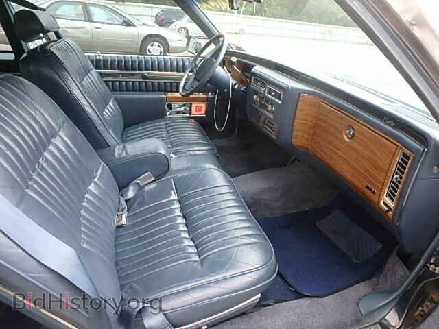 1982 CADILLAC DEVILLE - VIN: 1G6AD4781C9169121 - Photo 5