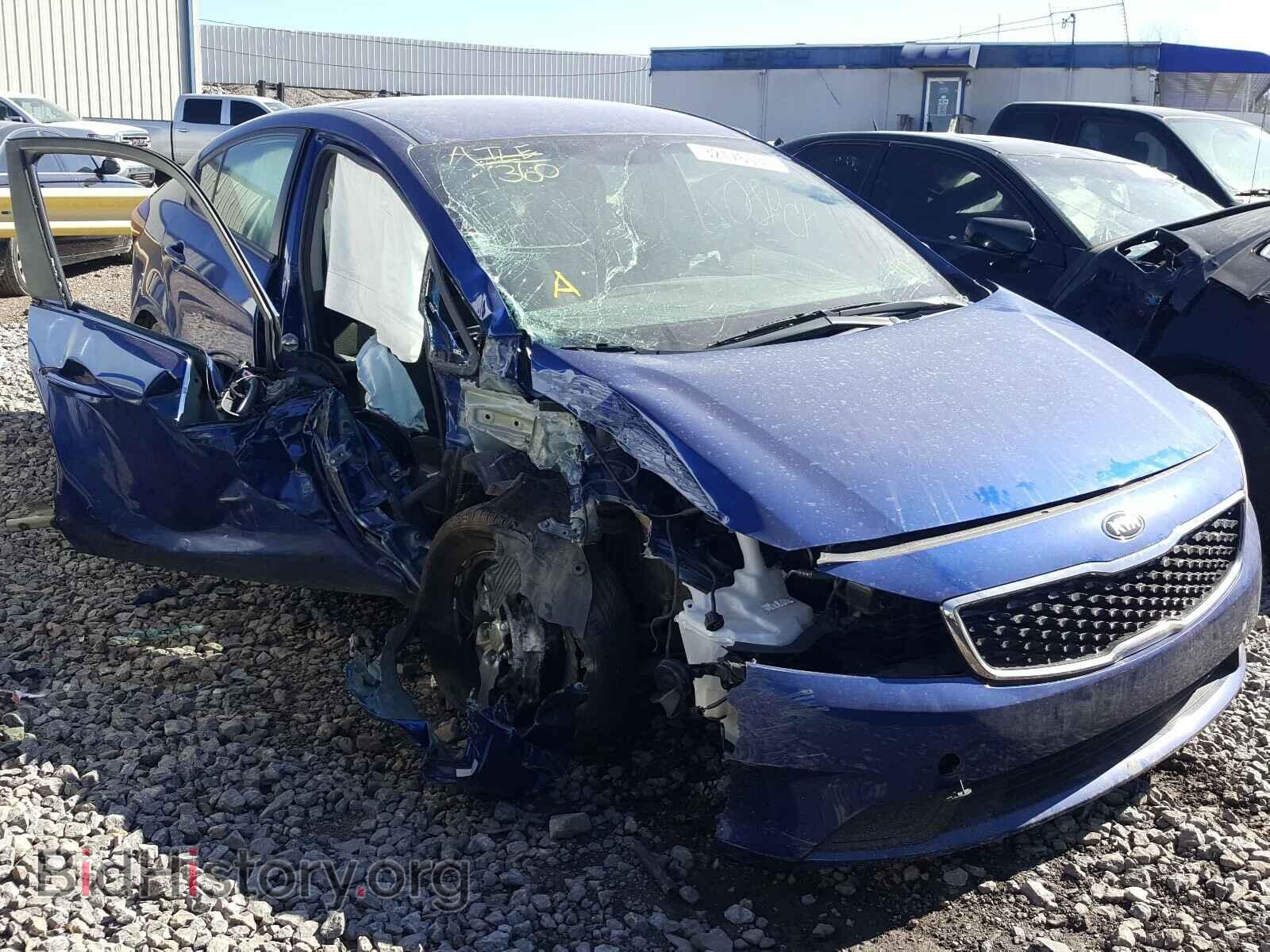 Фотография 3KPFK4A70HE129866 - KIA FORTE 2017