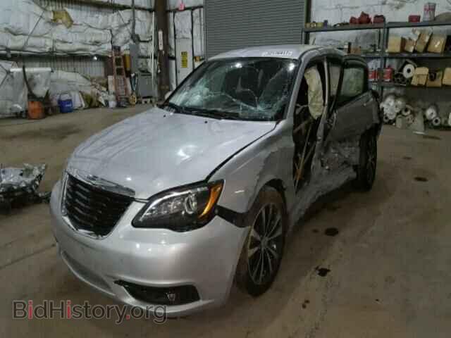 2012 CHRYSLER 200 - VIN: 1C3CCBBG2CN283281 - Фото 2