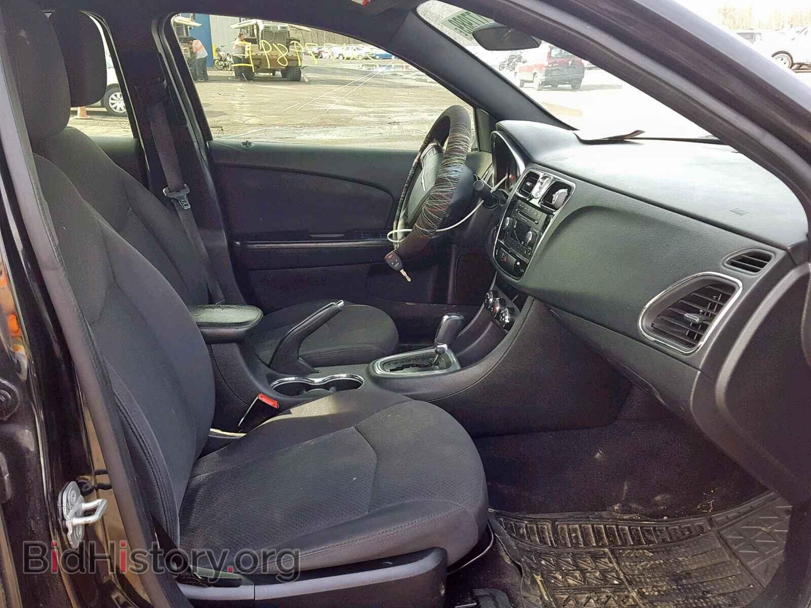 2012 CHRYSLER 200 - VIN: 1C3CCBAB7CN318550 - Фото 5
