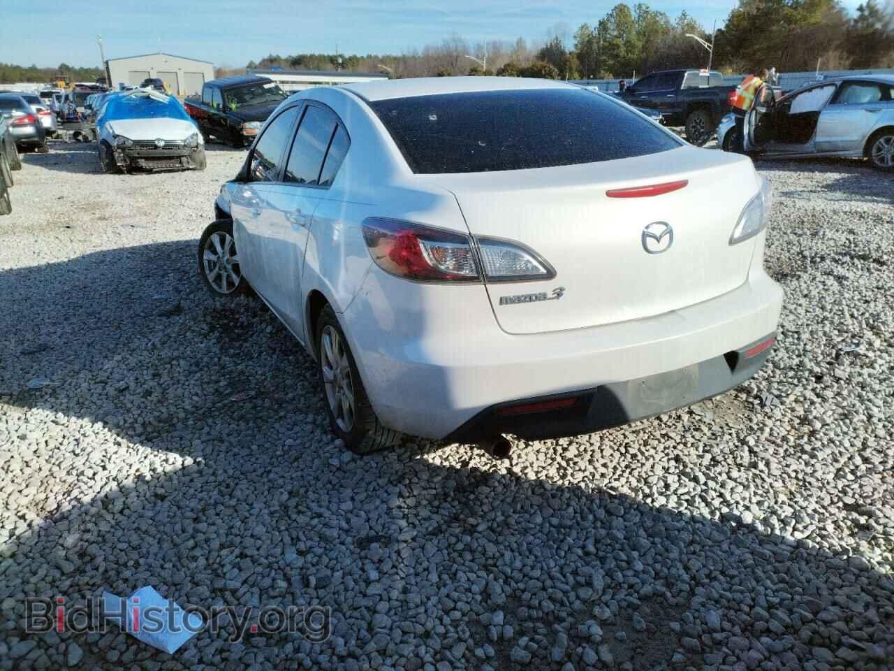 2011 MAZDA 3 - VIN: JM1BL1VF0B1386208 - Фото 3