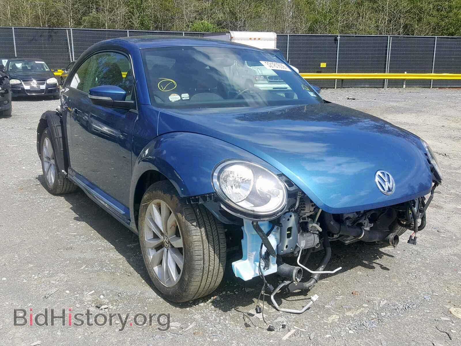 Photo 3VWF17AT2HM617298 - VOLKSWAGEN BEETLE 2017