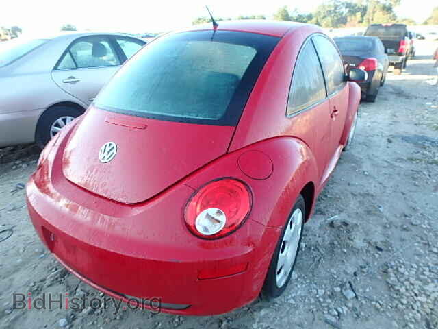 2010 VOLKSWAGEN BEETLE - VIN: 3VWPG3AGXAM010764 - Фото 4