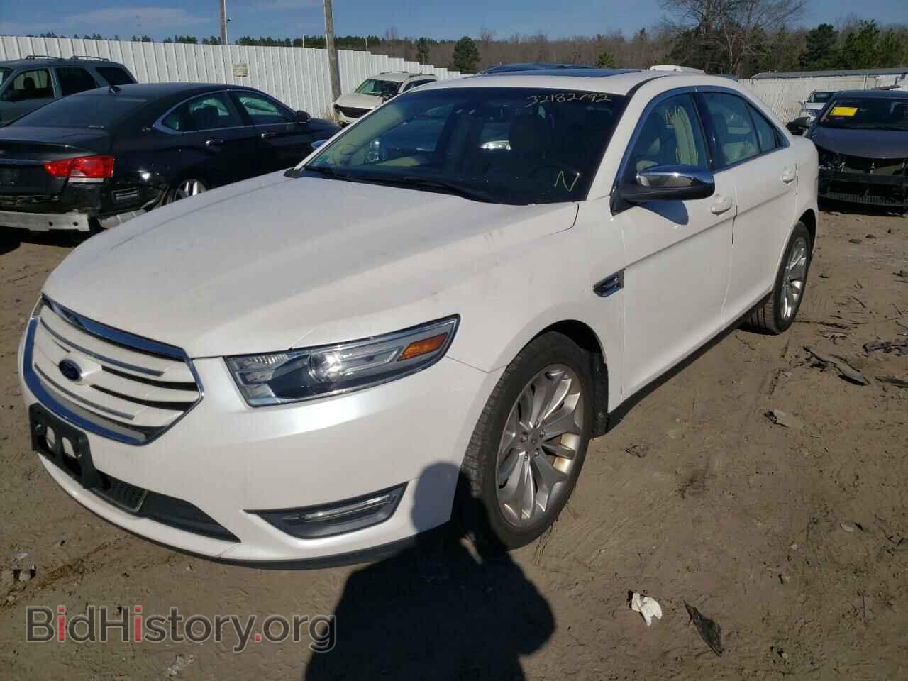 2013 FORD TAURUS - VIN: 1FAHP2F83DG112351 - Фото 2