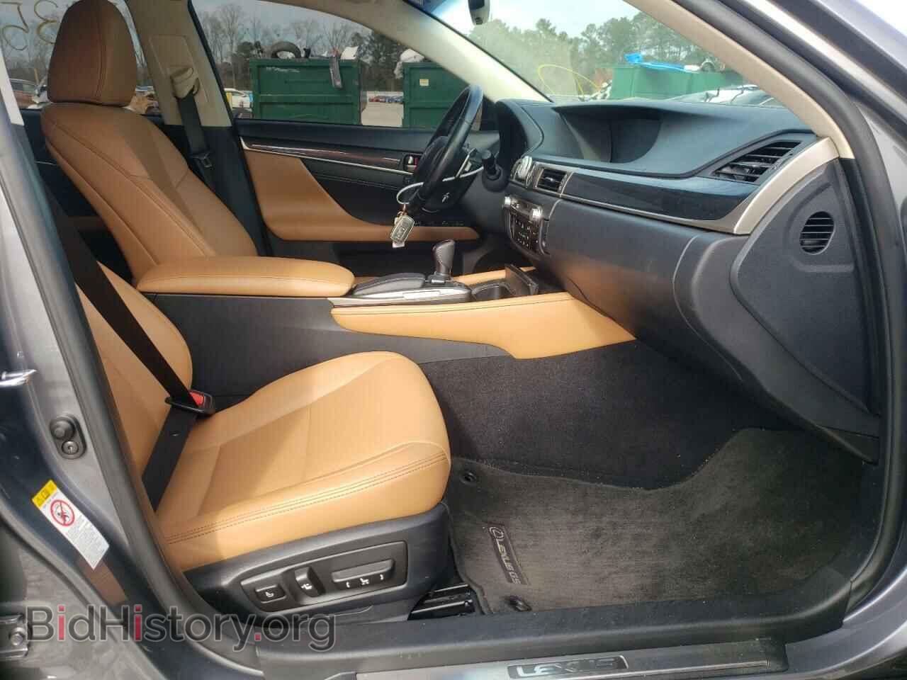 2016 LEXUS GS200 - VIN: JTHBA1BL8GA001757 - Фото 5