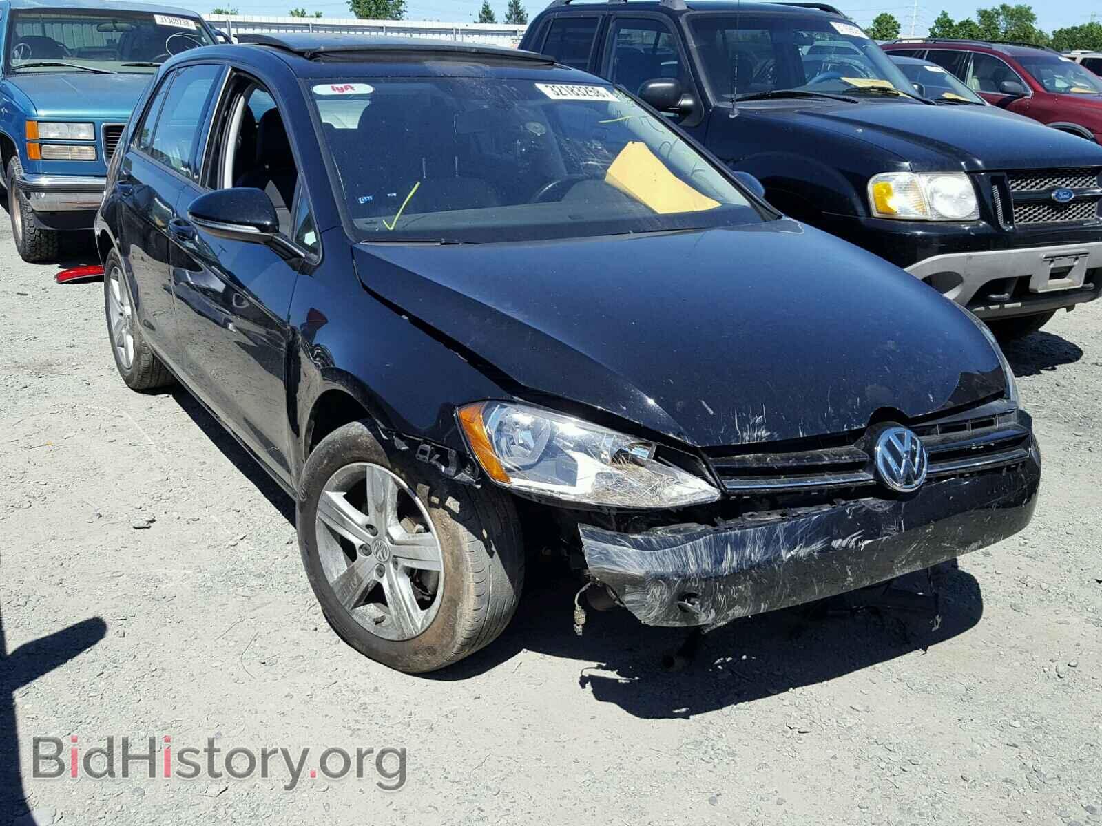 Фотография 3VW217AU7HM021496 - VOLKSWAGEN GOLF 2017