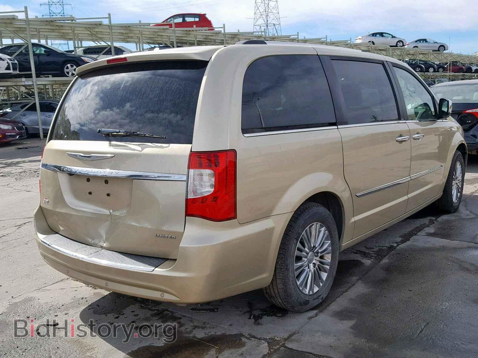 2011 CHRYSLER TOWN & COU - VIN: 2A4RR6DG8BR681972 - Фото 4