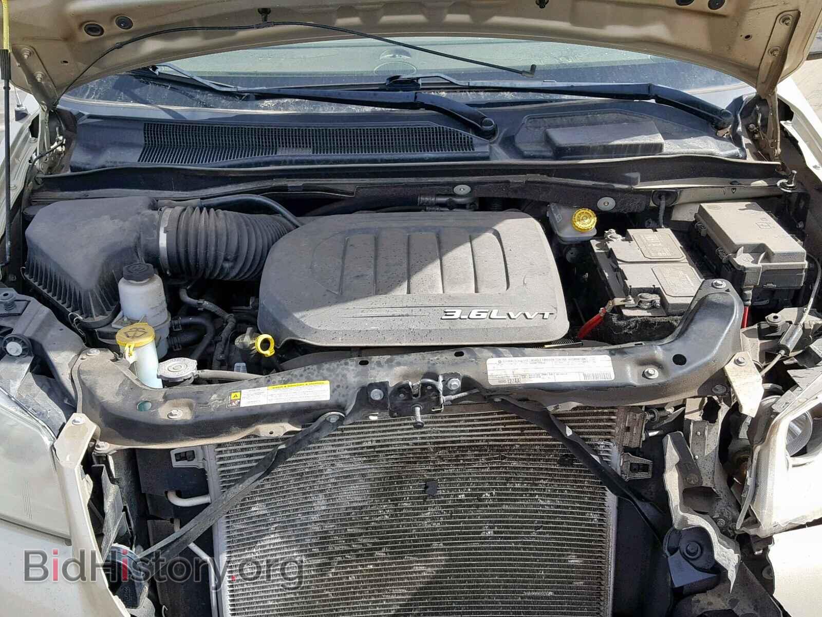 2011 CHRYSLER TOWN & COU - VIN: 2A4RR6DG8BR681972 - Фото 7