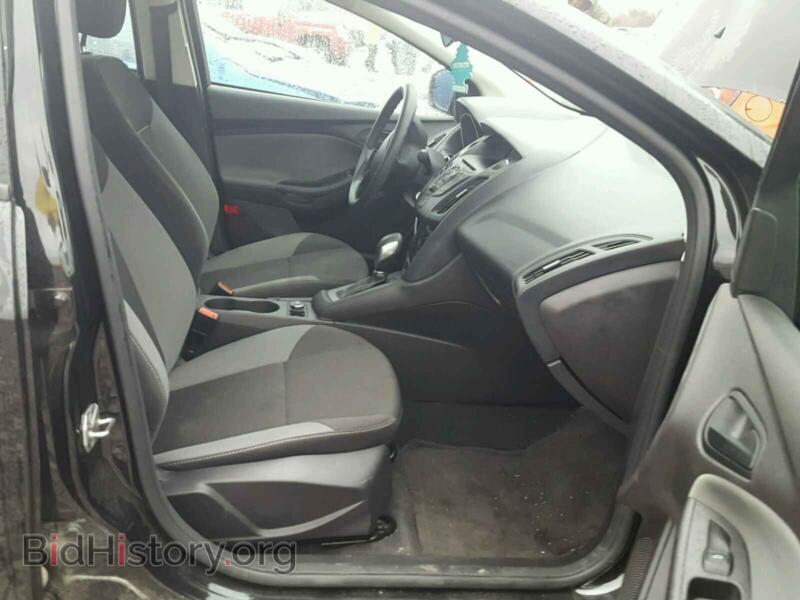 2014 Ford FOCUS (VIN 1FADP3E28EL127745) — фото 5 из 10