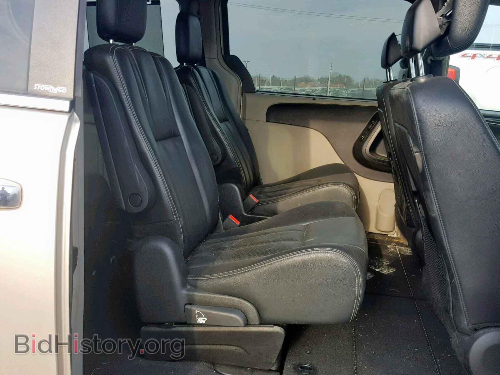2013 CHRYSLER TOWN & COU - VIN: 2C4RC1CG9DR645805 - Фото 6