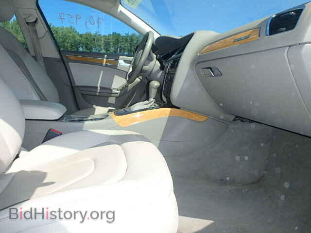 2010 AUDI A4 - VIN: WAUBFAFL4AN004505 - Фото 5