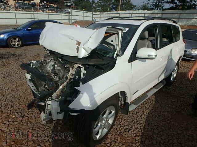 2011 TOYOTA RAV4 - VIN: 2T3DF4DV8BW092020 - Фото 2