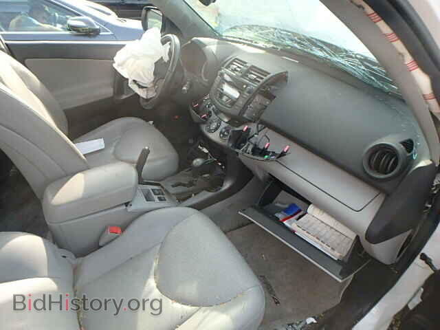 2011 TOYOTA RAV4 - VIN: 2T3DF4DV8BW092020 - Фото 5