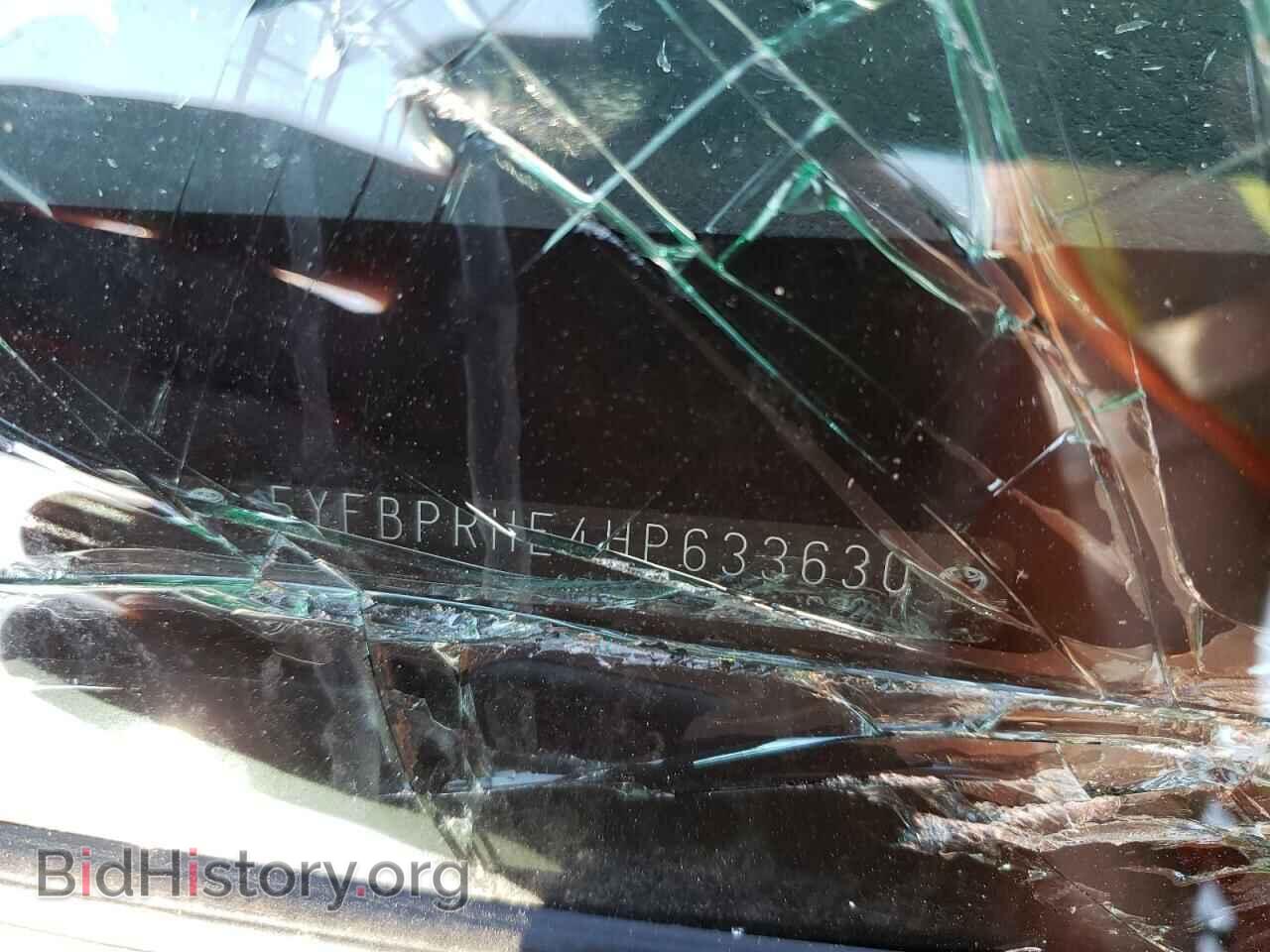 2017 TOYOTA COROLLA - VIN: 5YFBPRHE4HP633630 - Фото 10