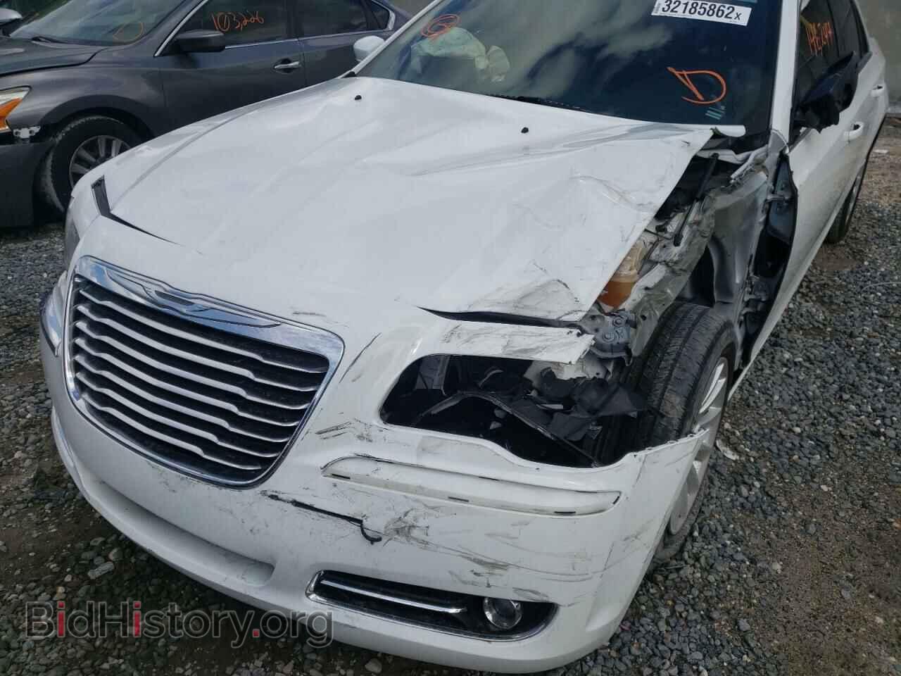 2013 CHRYSLER 300 - VIN: 2C3CCAAG3DH556637 - Фото 9