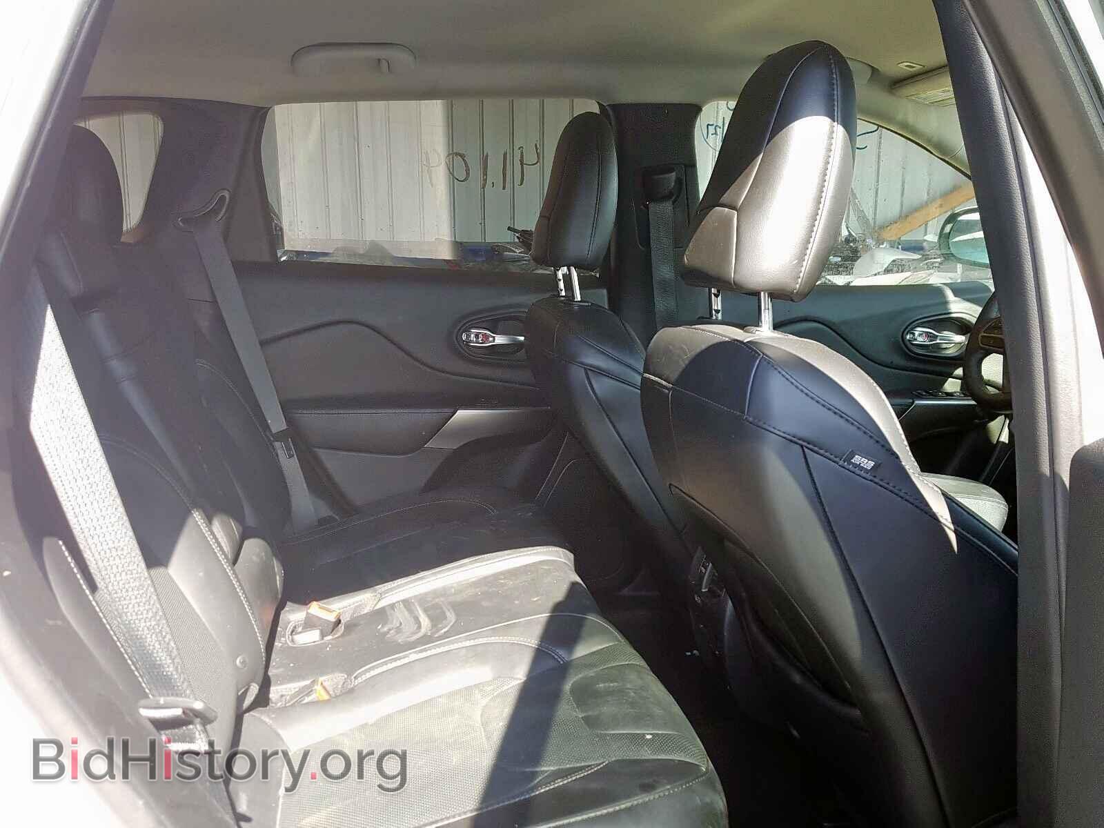 2019 JEEP CHEROKEE - VIN: 1C4PJMDX2KD304050 - Photo 6