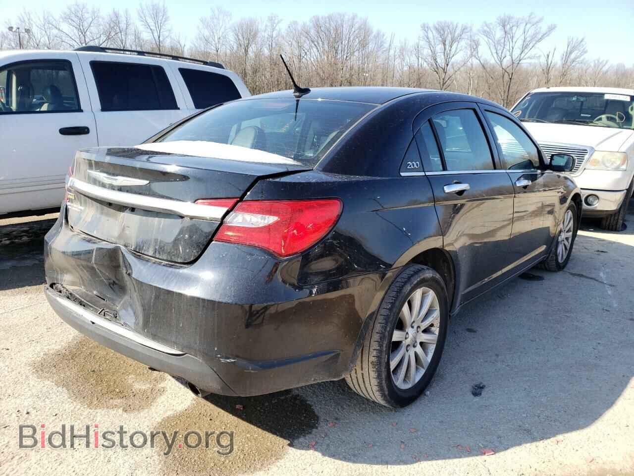 2013 CHRYSLER 200 - VIN: 1C3CCBCG3DN559712 - Photo 4