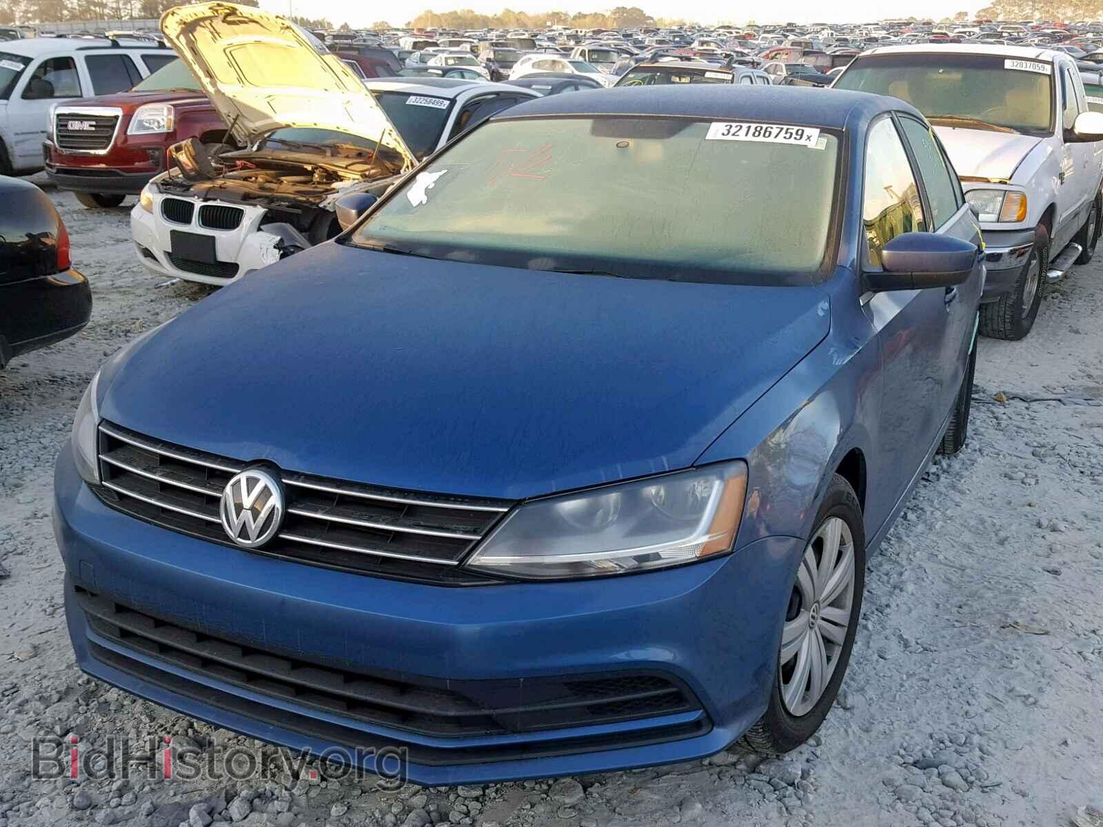 2017 VOLKSWAGEN JETTA - VIN: 3VW2B7AJ0HM327541 - Фото 2