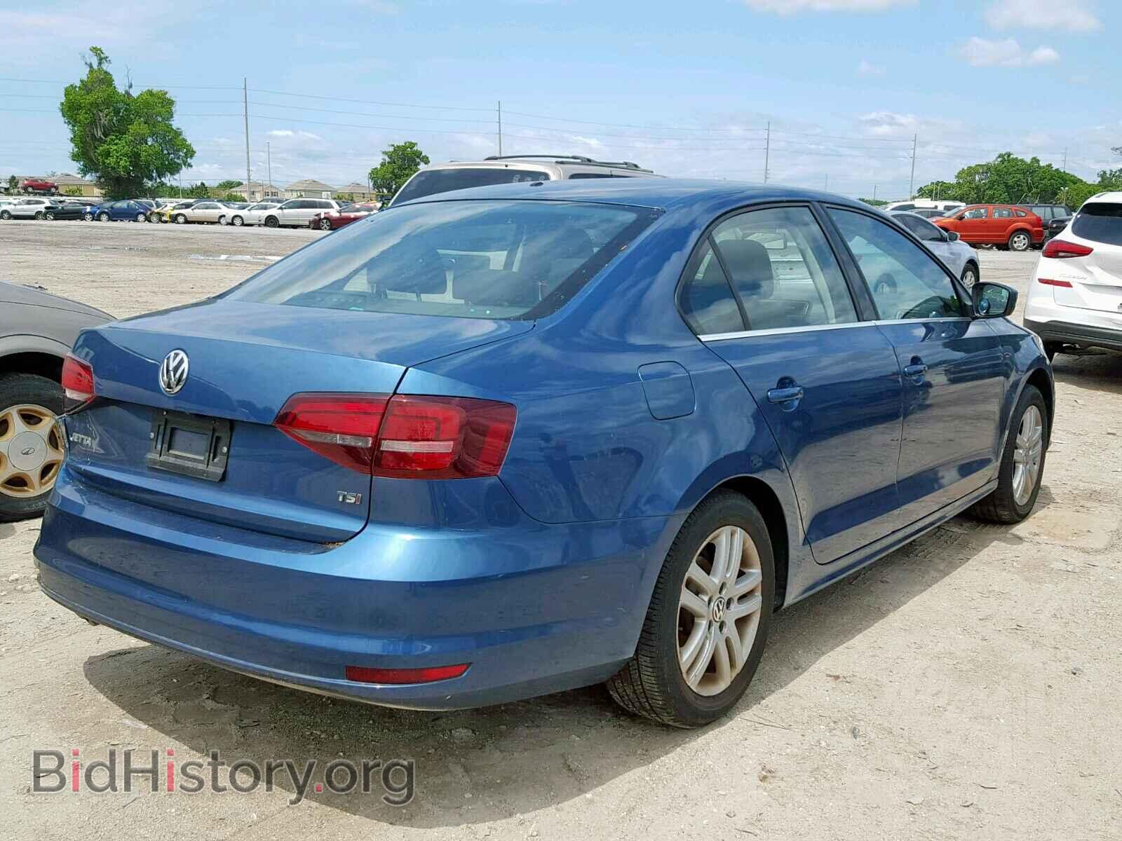 2017 VOLKSWAGEN JETTA - VIN: 3VW2B7AJ9HM224327 - Фото 4