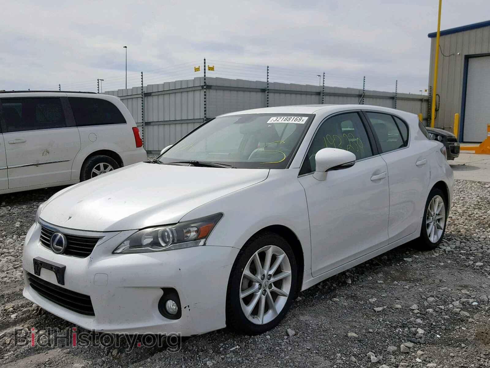2013 LEXUS CT 200 - VIN: JTHKD5BH5D2124884 - Фото 2