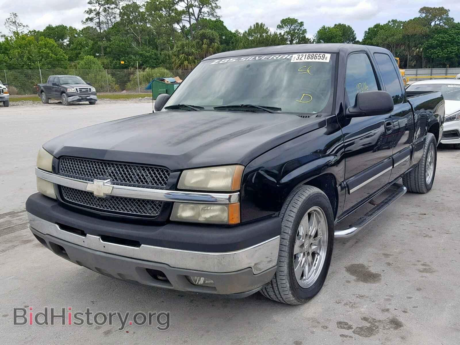 2005 CHEVROLET SILVERADO - VIN: 2GCEC19T951185564 - Фото 2