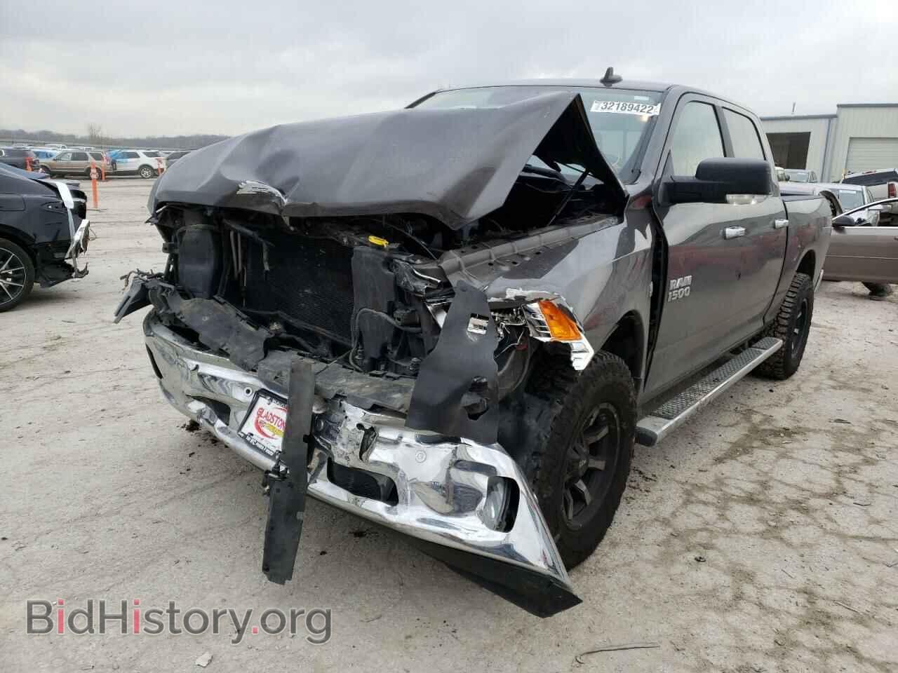2017 RAM 1500 - VIN: 3C6RR7LT5HG633328 - Фото 2