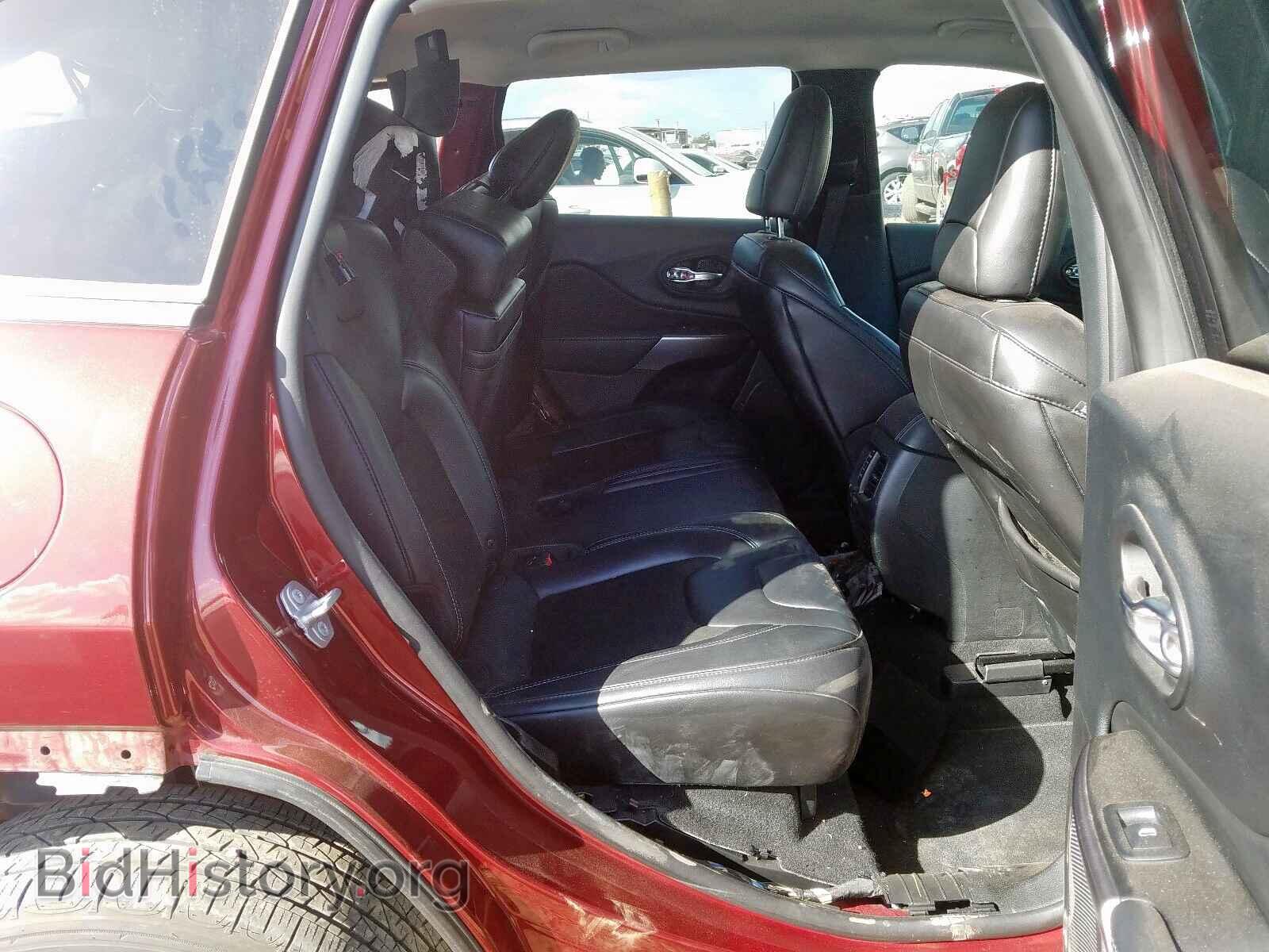 2019 JEEP CHEROKEE - VIN: 1C4PJLLB9KD246986 - Фото 6