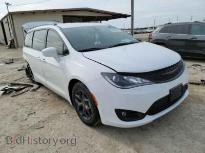 2018 Chrysler PACIFICA Pacifica T, white — VIN 2C4RC1BG2JR175467, Copart
