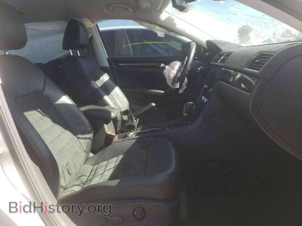 2015 VOLKSWAGEN PASSAT - VIN: 1VWCM7A36FC093193 - Фото 5