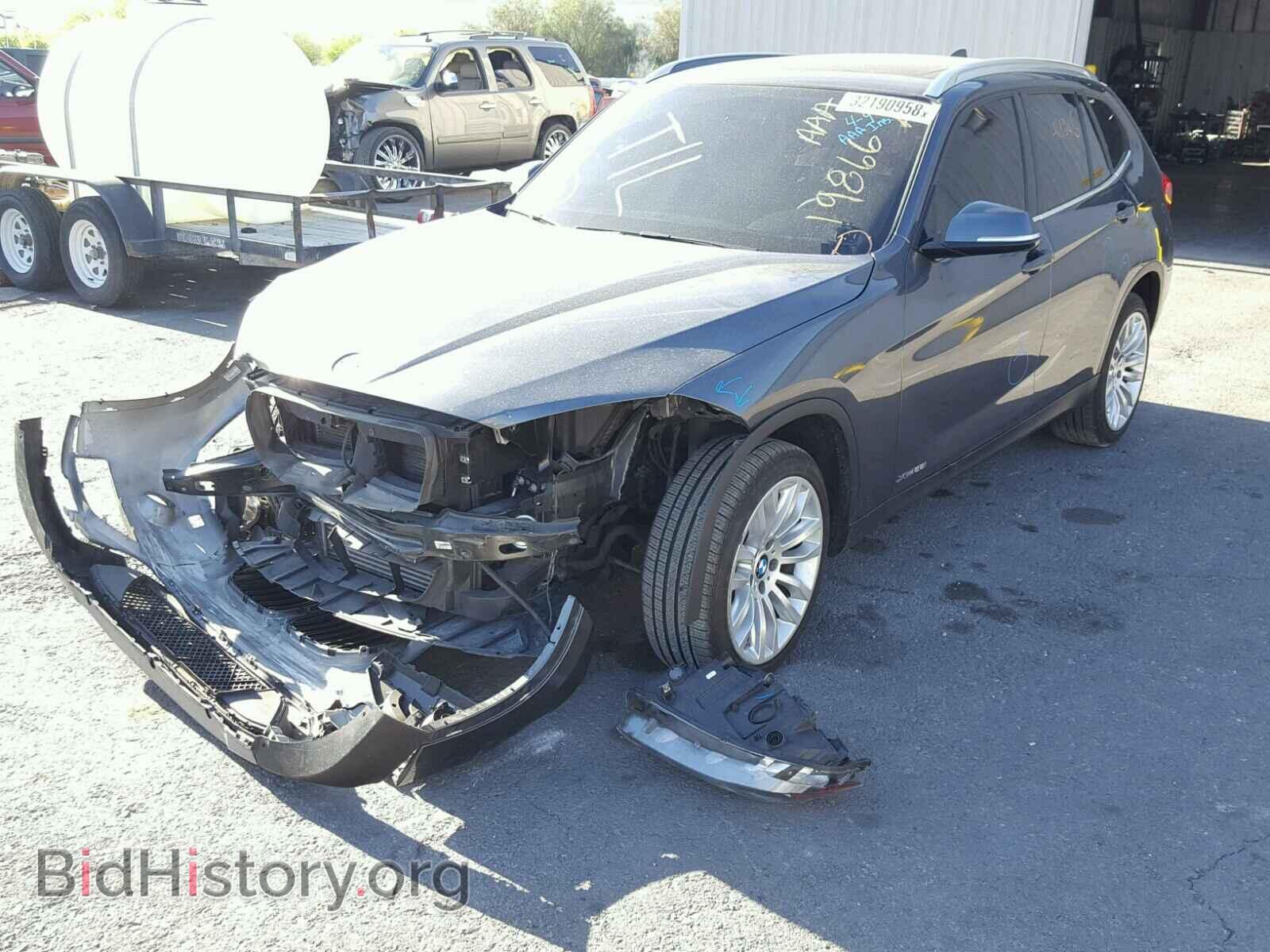 2014 BMW X1 - VIN: WBAVL1C59EVY22748 - Фото 2