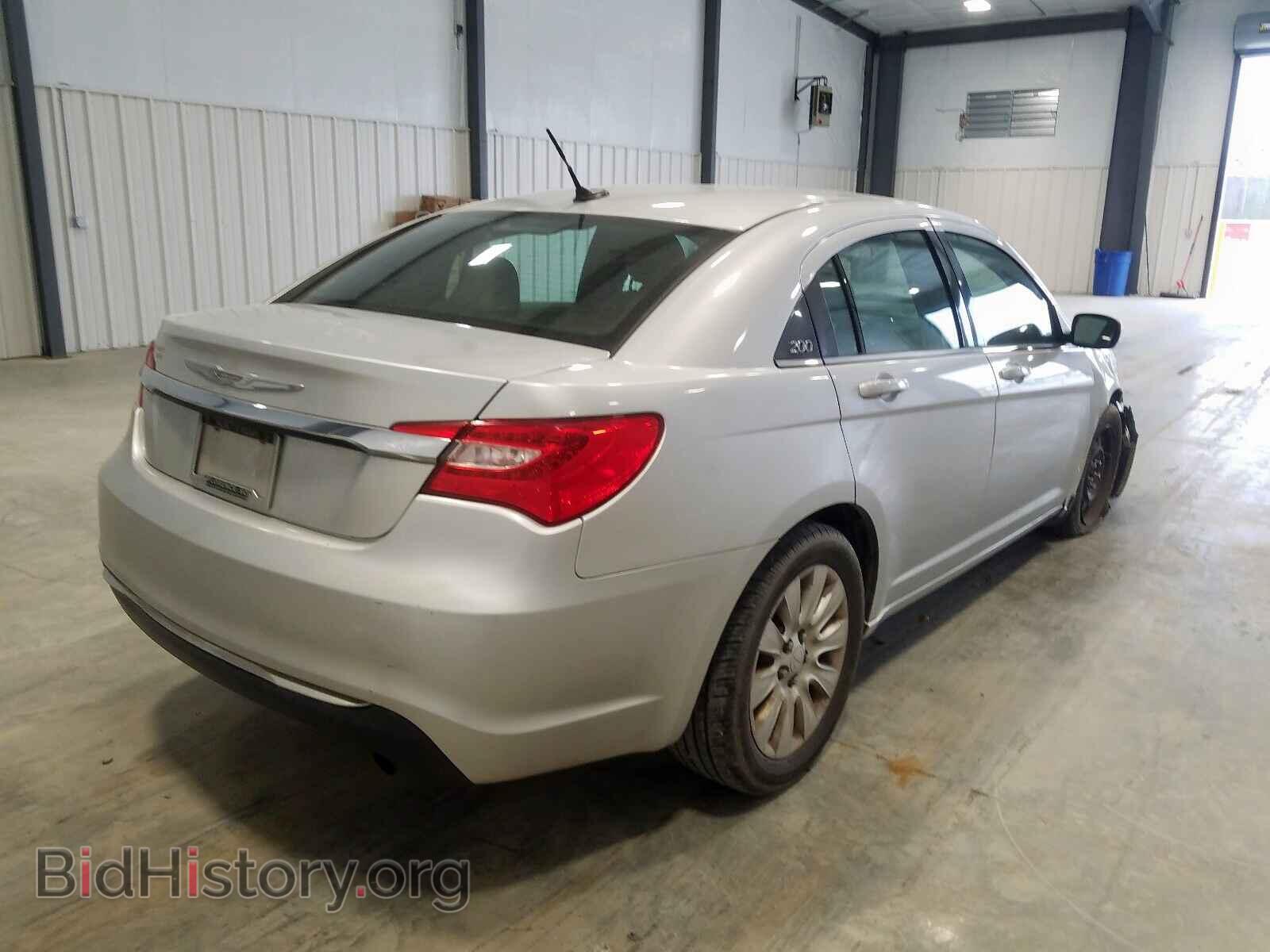2012 CHRYSLER 200 - VIN: 1C3CCBAB9CN101064 - Фото 4