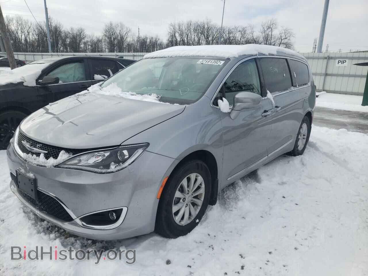 2019 CHRYSLER PACIFICA - VIN: 2C4RC1BGXKR576315 - Фото 2