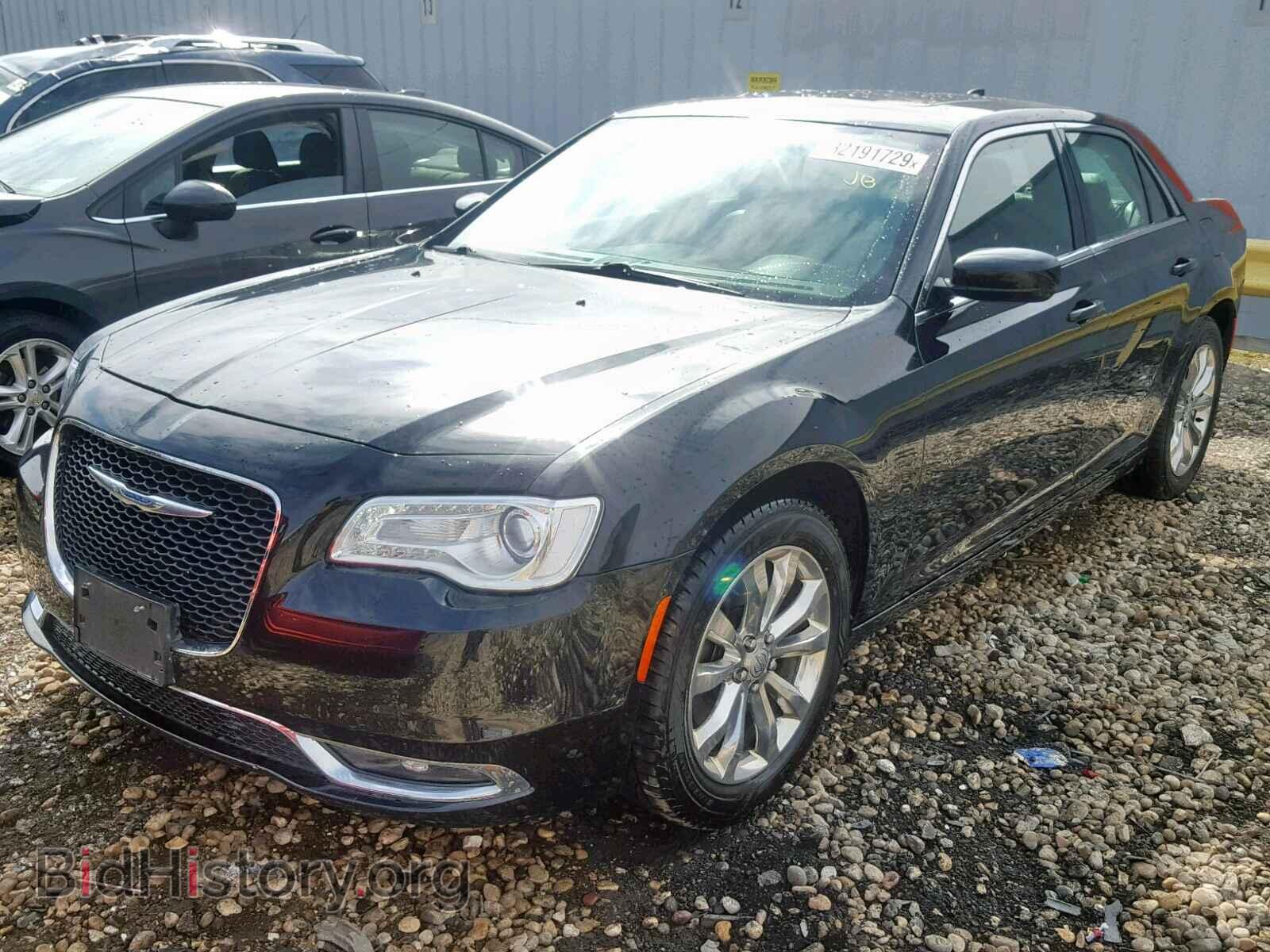2015 CHRYSLER 300 - VIN: 2C3CCARG5FH854047 - Фото 2