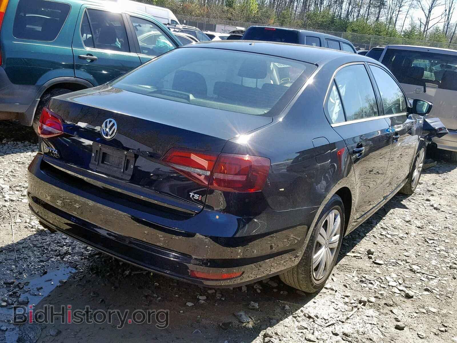 2017 VOLKSWAGEN JETTA - VIN: 3VW2B7AJ1HM242398 - Фото 4