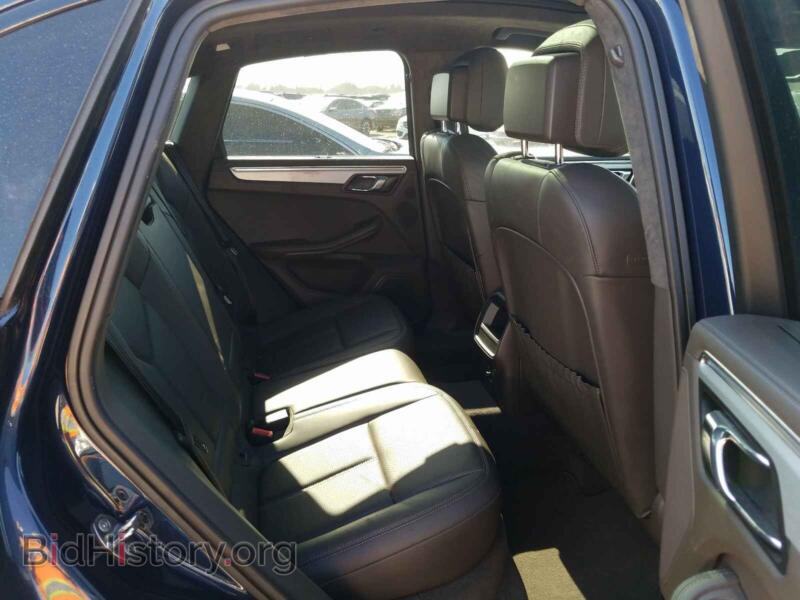 2015 Porsche MACAN (VIN WP1AF2A55FLB91655) — photo 6 of 10