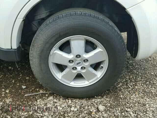 2009 FORD ESCAPE - VIN: 1FMCU03729KD07788 - Фото 10