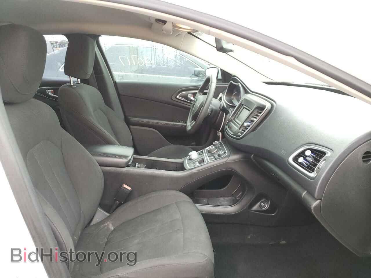 2016 CHRYSLER 200 - VIN: 1C3CCCAB5GN133120 - Фото 5