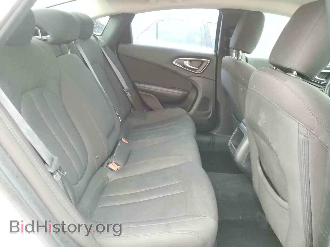 2016 CHRYSLER 200 - VIN: 1C3CCCAB5GN133120 - Фото 6