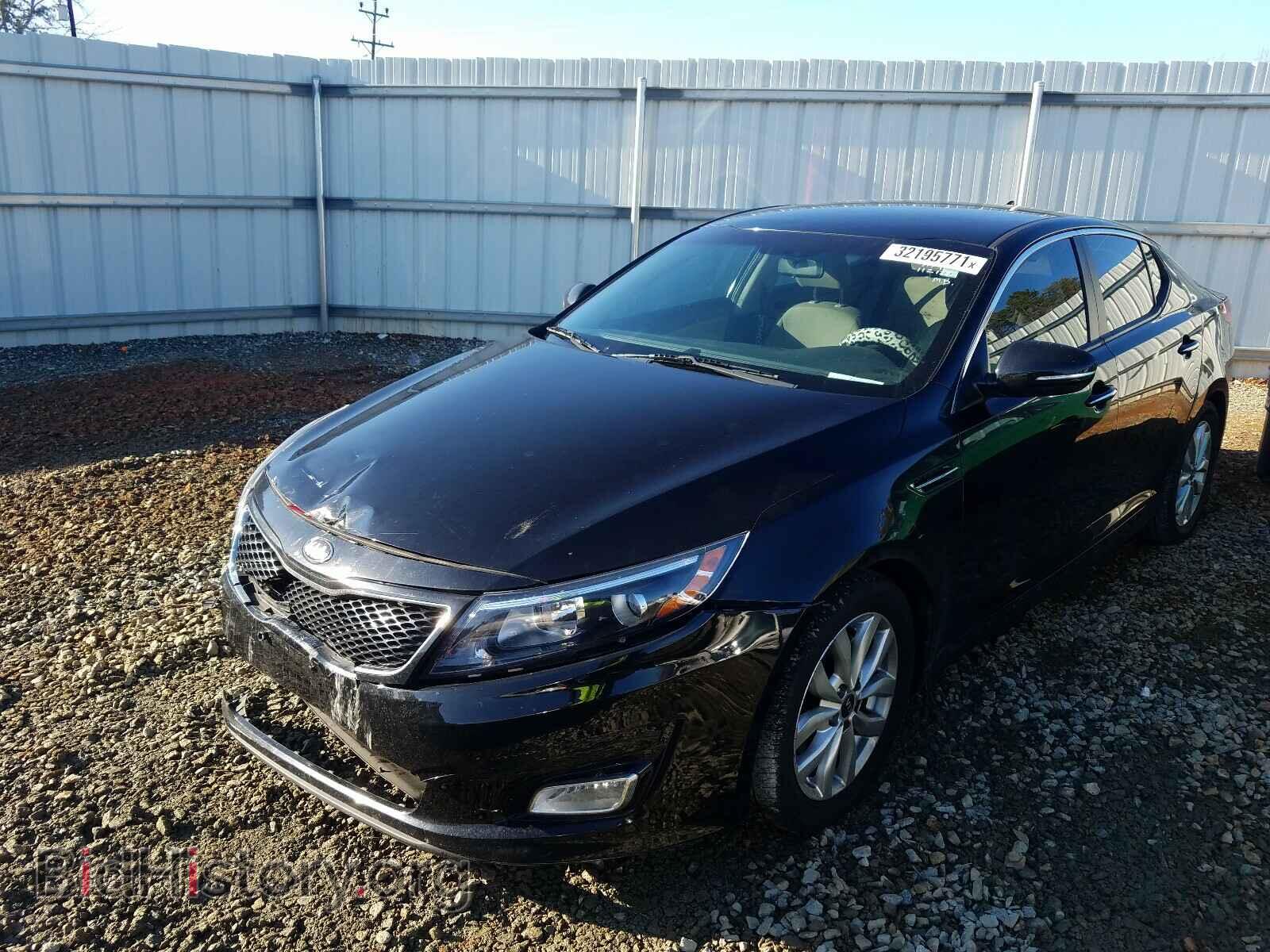 2015 KIA OPTIMA - VIN: KNAGM4A79F5617119 - Фото 2