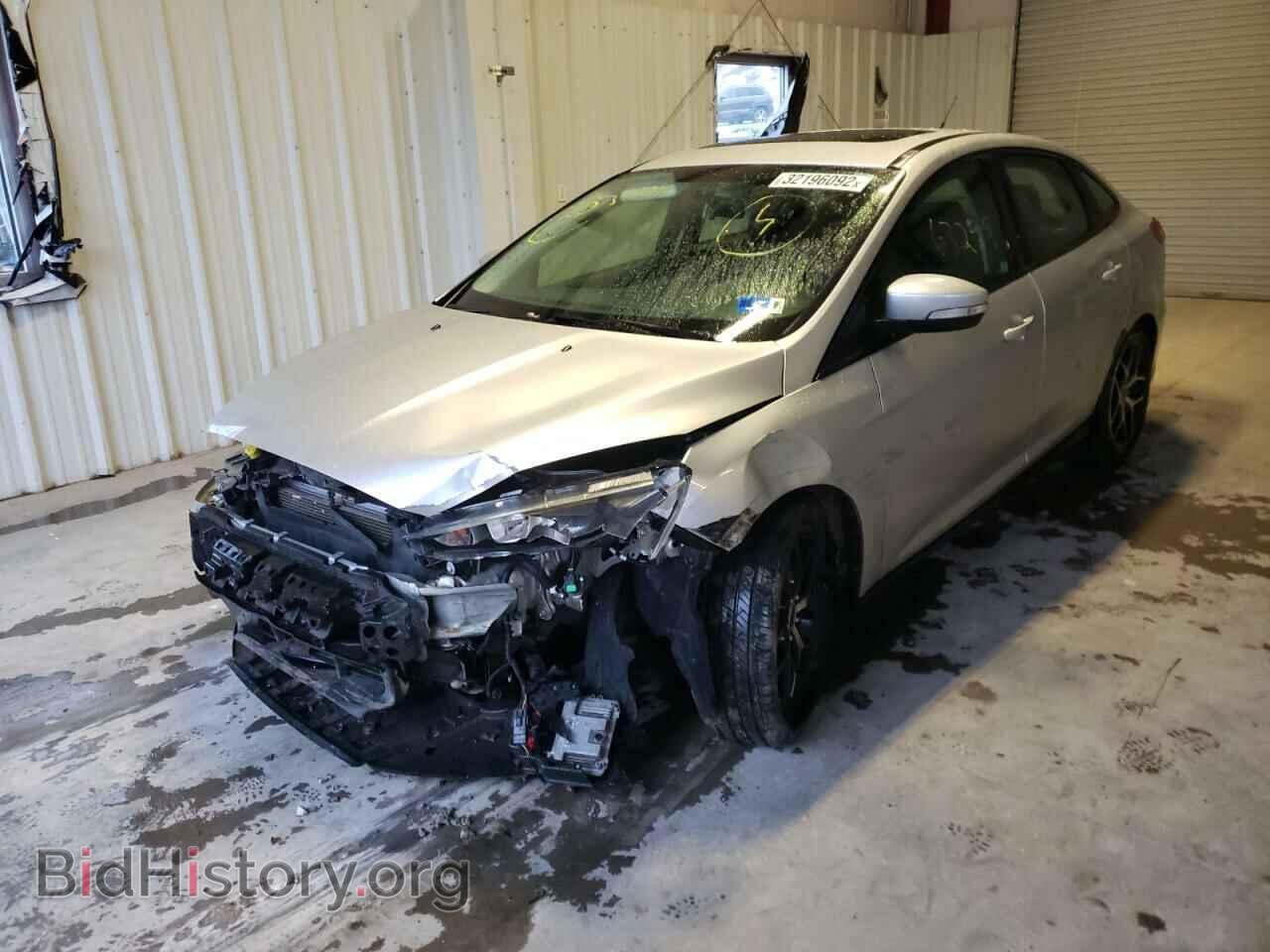 2017 FORD FOCUS - VIN: 1FADP3H2XHL302948 - Фото 2