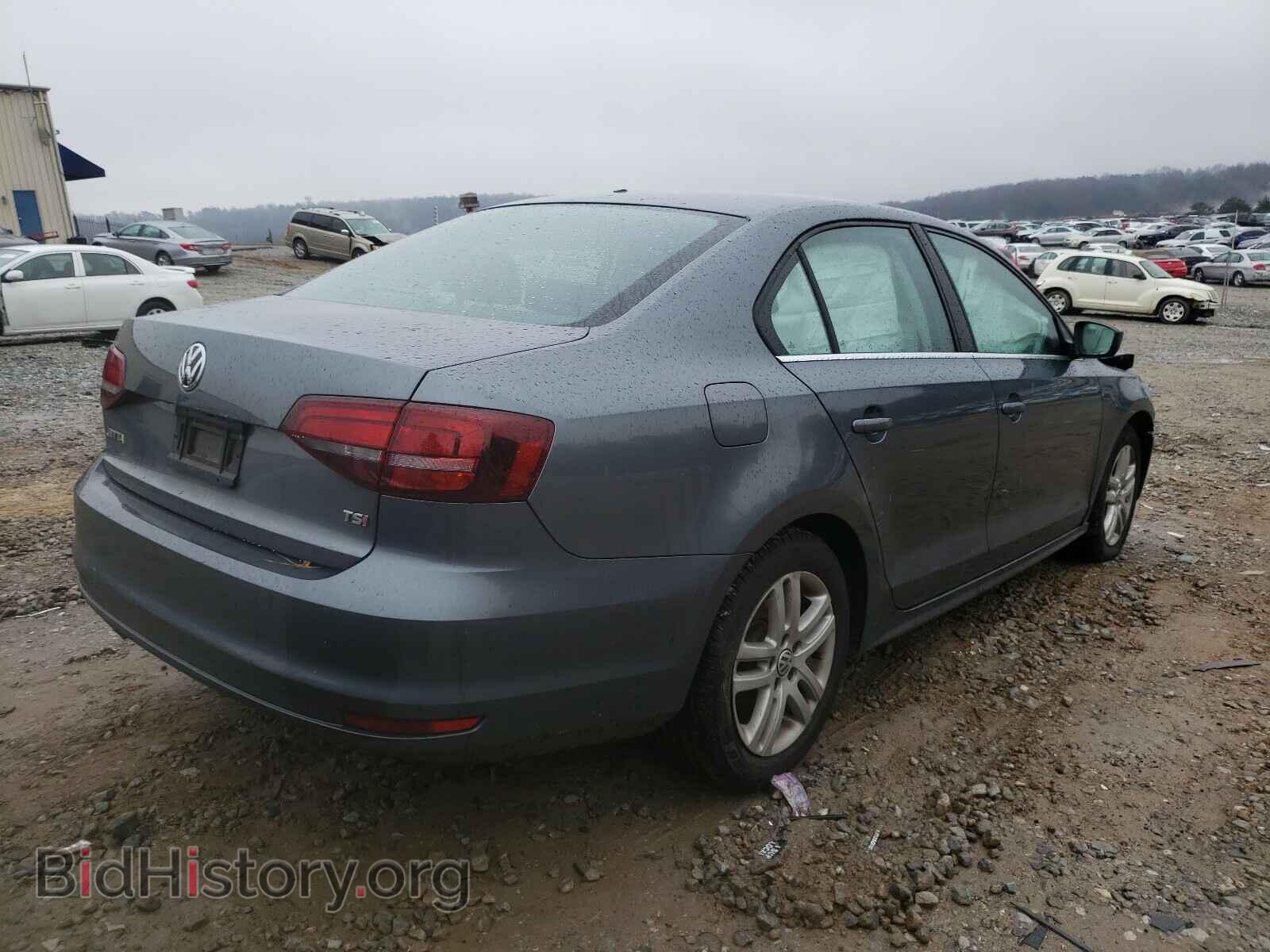 2017 VOLKSWAGEN JETTA - VIN: 3VW2B7AJ3HM253080 - Фото 4