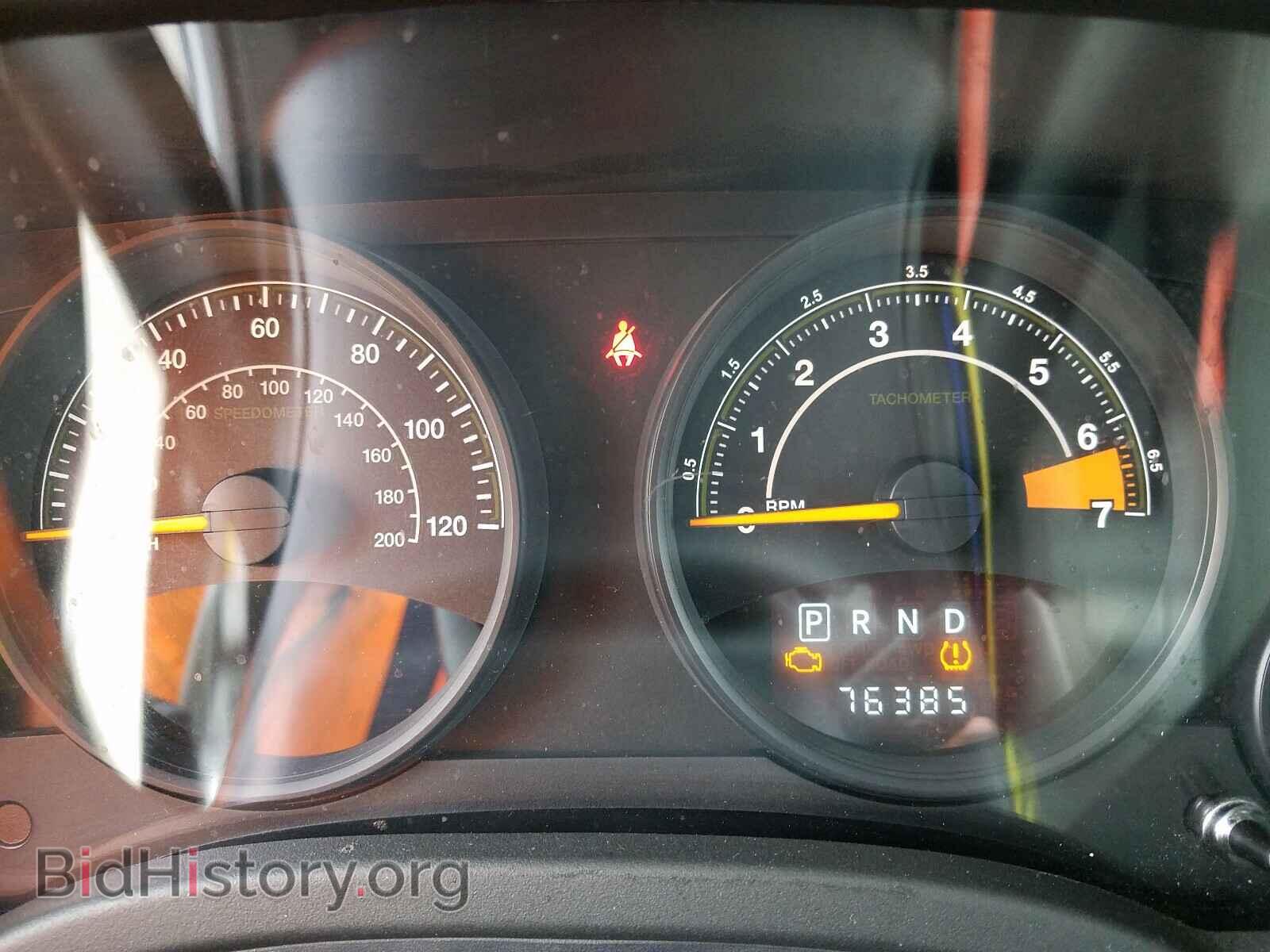 2015 JEEP COMPASS - VIN: 1C4NJCBAXFD250406 - Фото 8