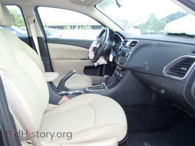 2014 CHRYSLER 200 - VIN: 1C3CCBAB7EN195142 - Фото 5