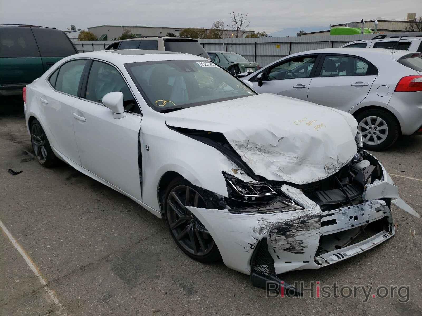 Photo JTHBZ1D25K5034245 - LEXUS IS 2019