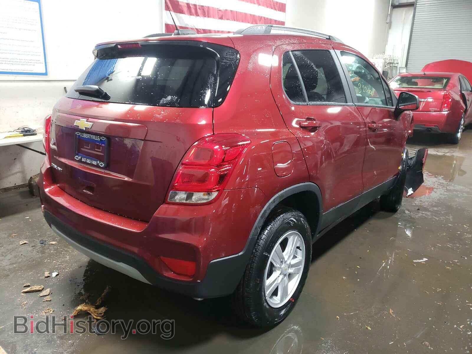 2021 CHEVROLET TRAX - VIN: KL7CJPSB2MB315844 - Фото 4