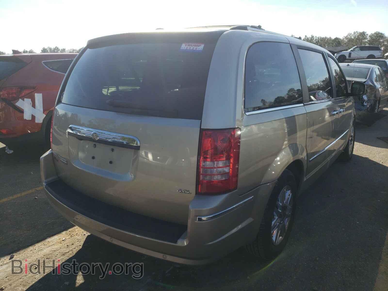 2008 CHRYSLER MINIVAN - VIN: 2A8HR64X08R148677 - Фото 4