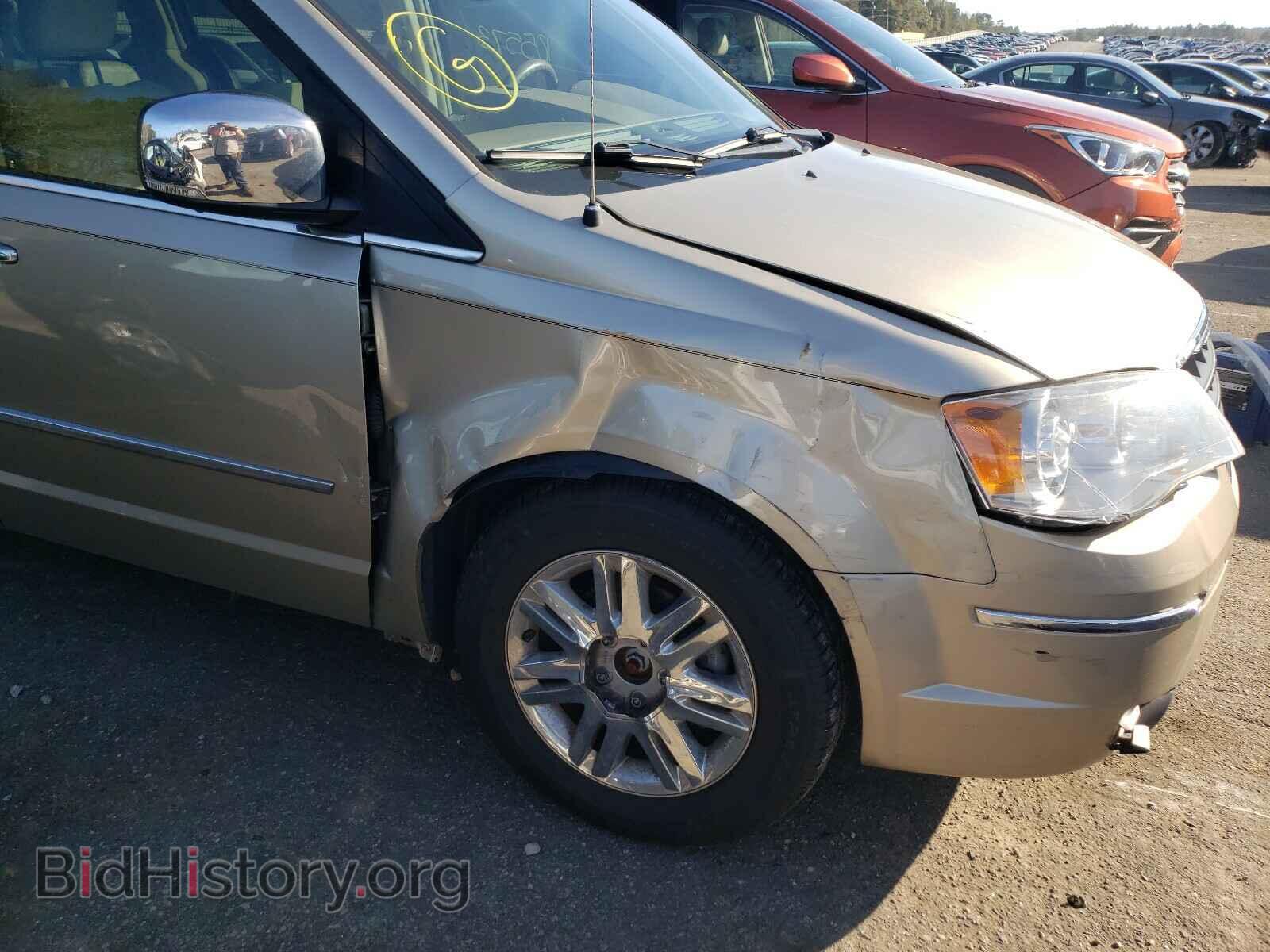 2008 CHRYSLER MINIVAN - VIN: 2A8HR64X08R148677 - Фото 9