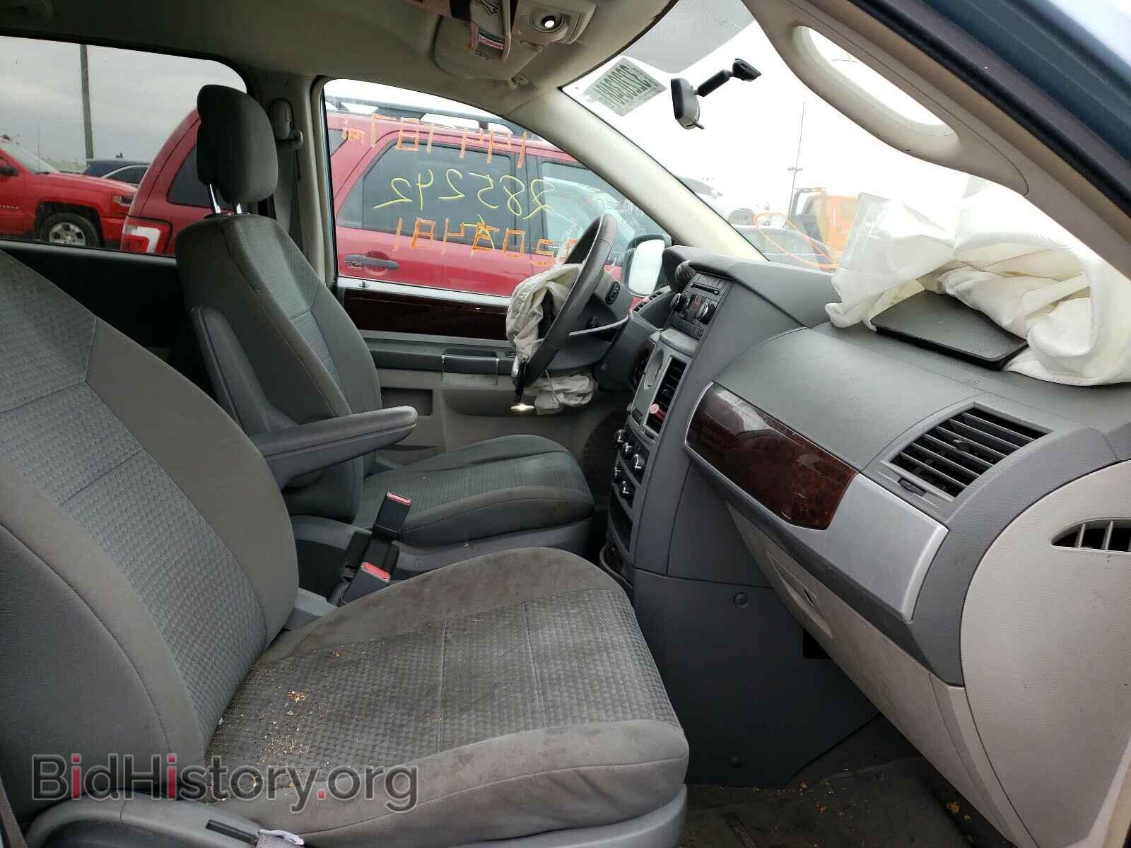 2010 CHRYSLER MINIVAN - VIN: 2A4RR5D11AR285242 - Фото 5